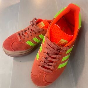 adidas Gazelle Bold
Solar Orange Solar Green (Women's) 6.5